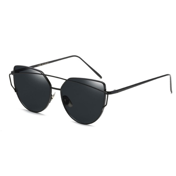 Accessories - Women Sunglasses Fashion Style Vintage Design